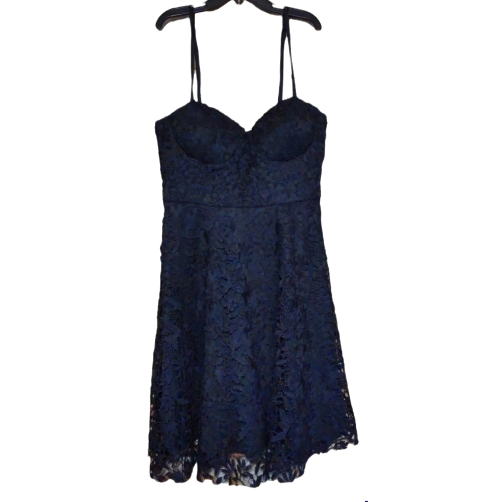 Lulu's black Sleeveless lace dress